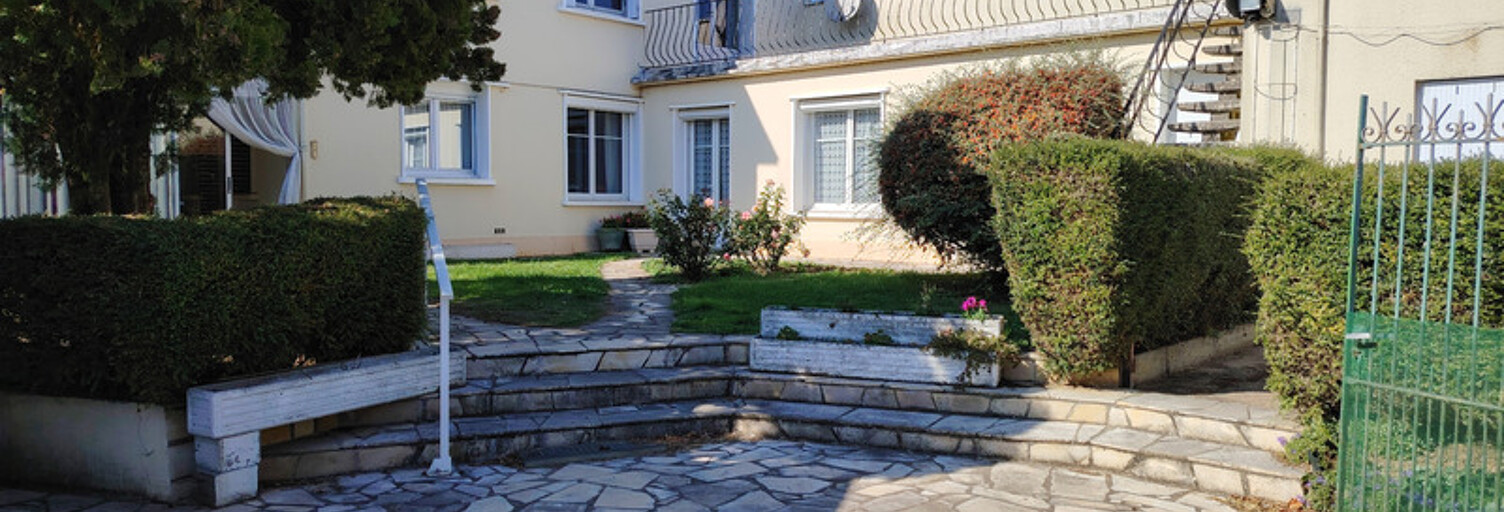 Maison 8 Pièces 161 m² à vendre à Assais-les-Jumeaux (79600)