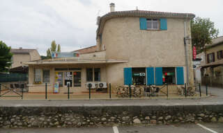 Commerce 8 Pièces 300 m² à vendre à Roumoules (04500)