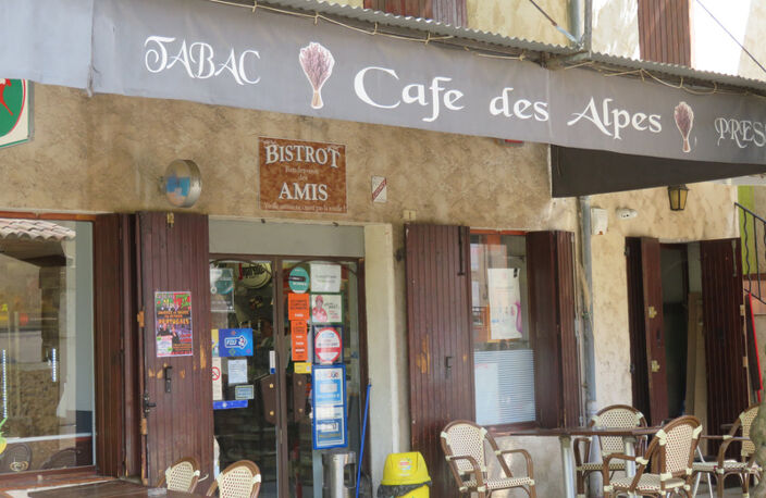 Fonds de commerce à vendre BAR/TABAC/PMU et EPICERIE à  ROUMOULES (04) — photo 5