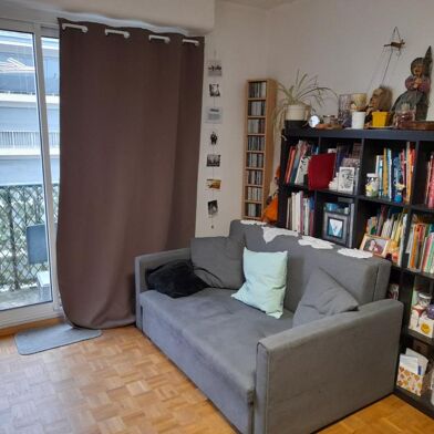 Appartement 1 pièces 360 €