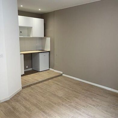 Appartement 1 pièces 620 €