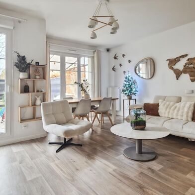 Appartement 3 pièces 235000 €