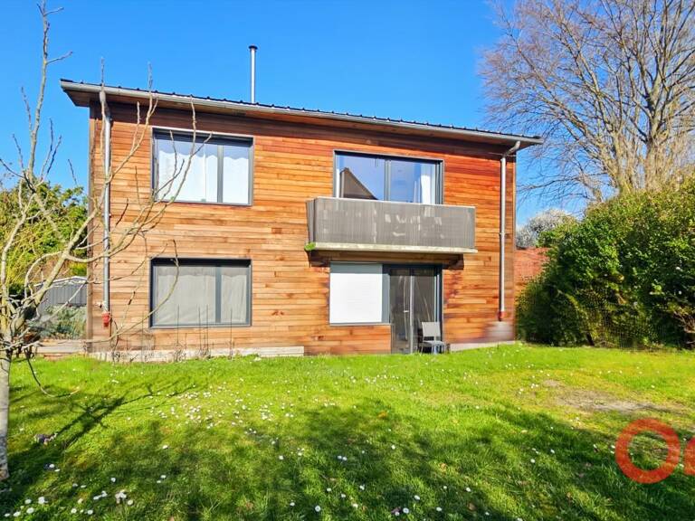 Maison À Vendre — photo 1