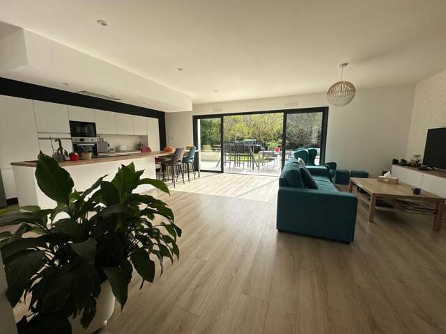 Maison T4 À Vendre — photo du bien