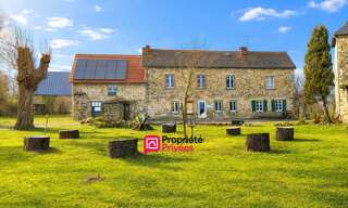 Maison 6 Pièces 200 m² à vendre à Saint-Priest-des-Champs (63640)