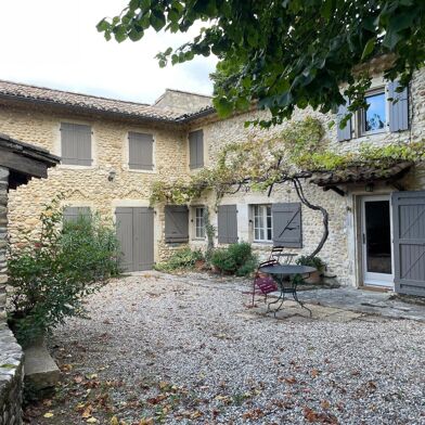Maison 8 pièces 610000 €