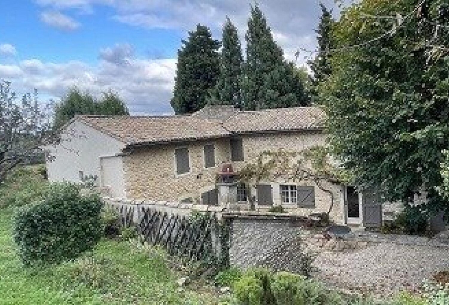 Magnifique mas provençal avec piscine à seulement 15' en voiture de Montélimar — photo 1
