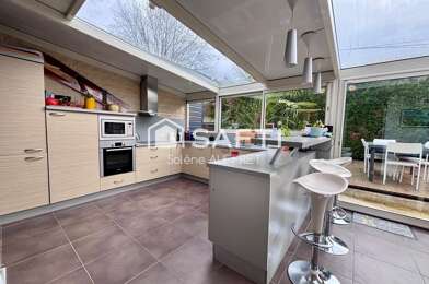 Maison 5 pièces 288750 €