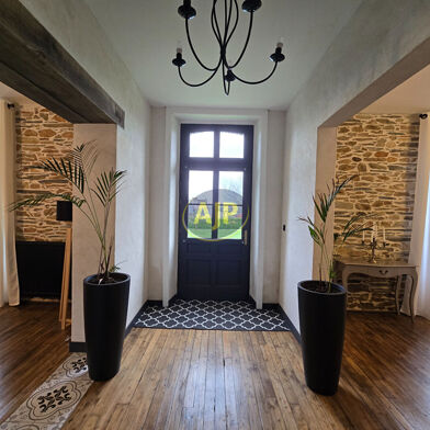 Maison 8 pièces 322400 €