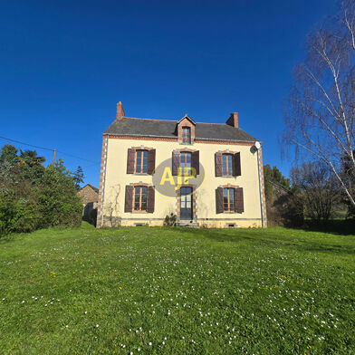 Maison 8 pièces 322400 €