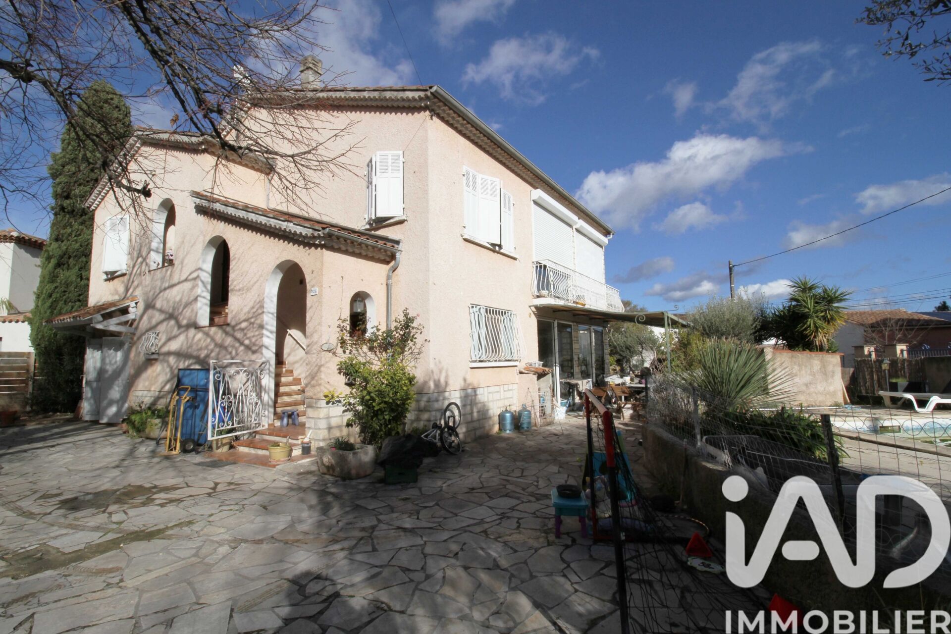 Sollies-Pont - 290m² - 14p. - 8ch.