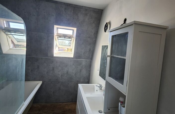 Vente Maison/villa 7 pièces — photo 3