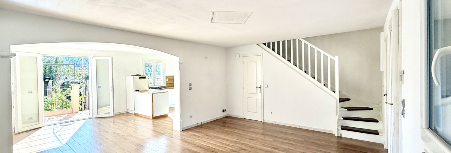 Maison 5 Pièces 94 m² à vendre à La Môle (83310)