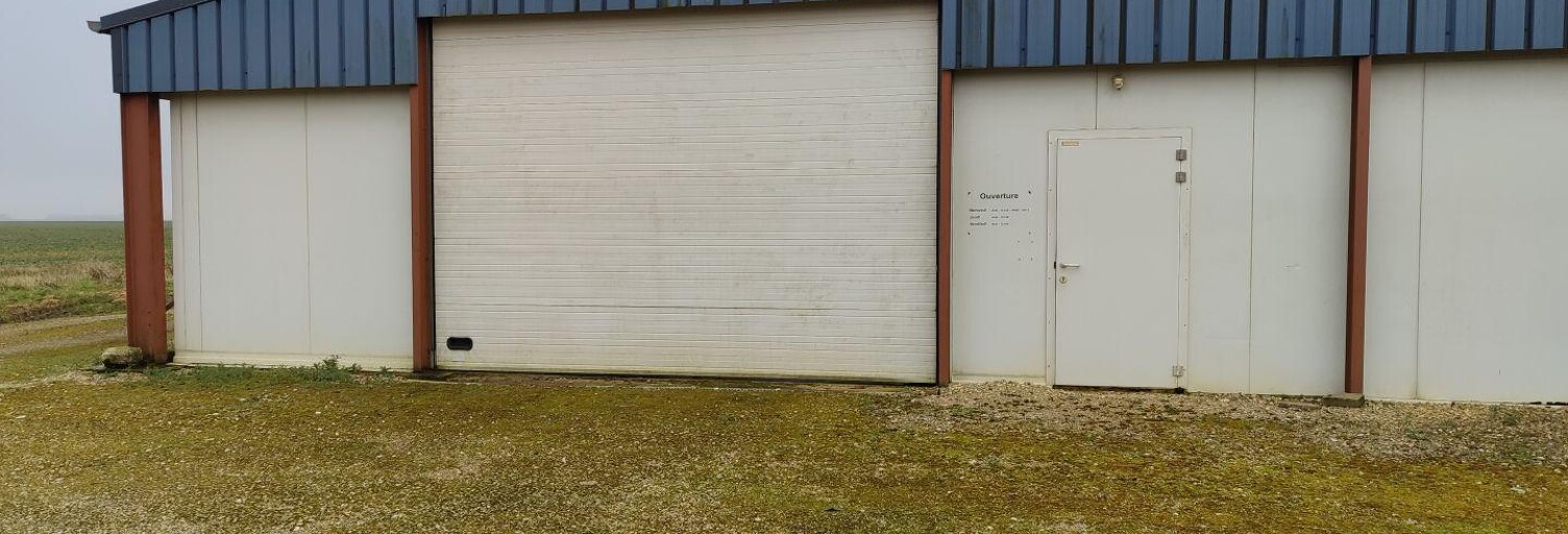 Commerce  280 m² à vendre à Prunay-le-Gillon (28360)