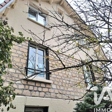 Maison 5 pièces 300000 €