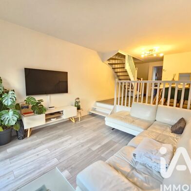 Maison 4 pièces 250000 €