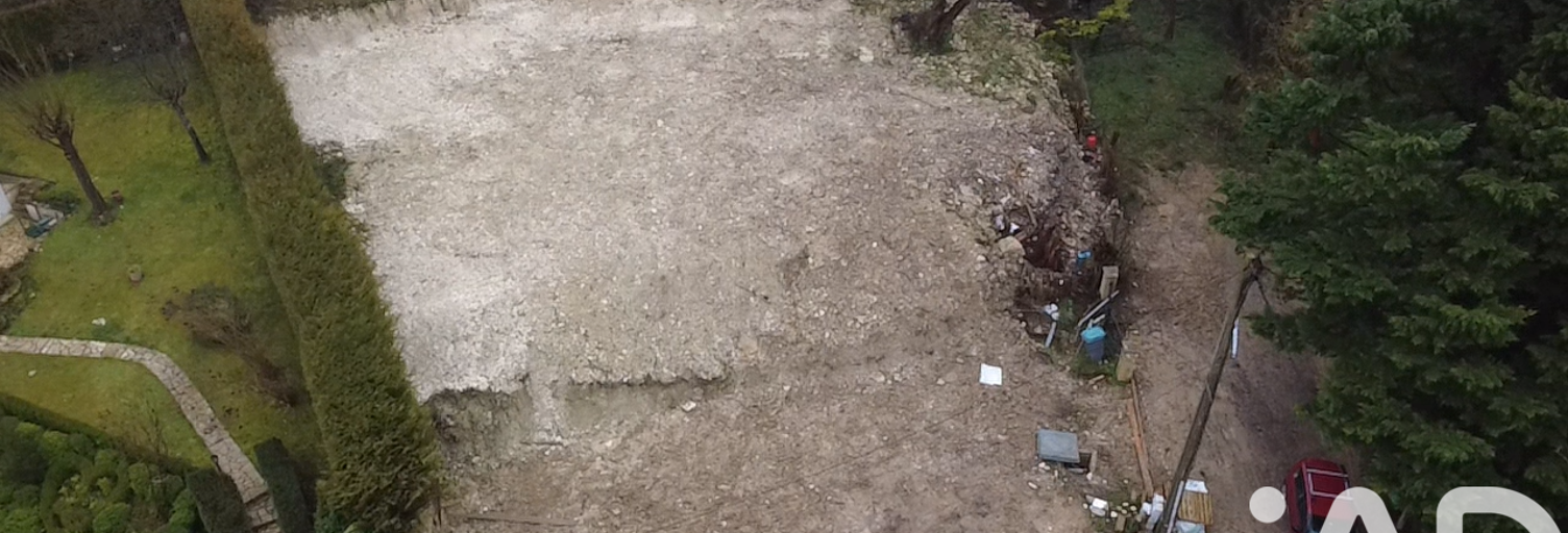 Terrain  1074 m² à vendre à Perdreauville (78200)