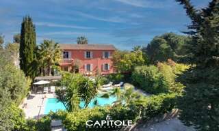 Maison 11 Pièces 267 m² à vendre à Antibes (06600)