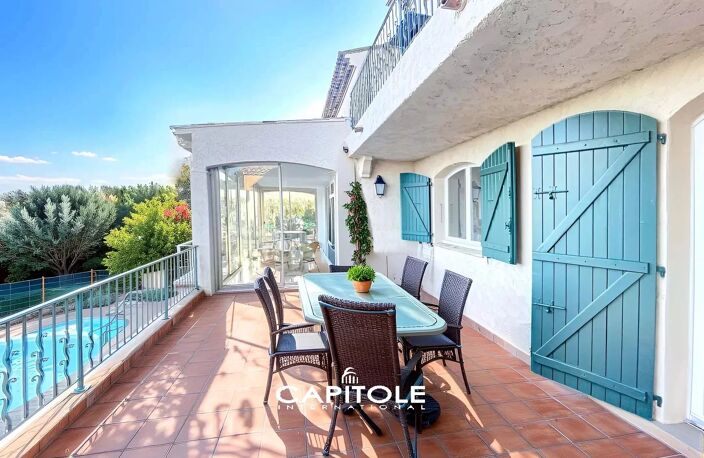 Proche Antibes - Vue mer imprenable, Villa d’exception de 294 m² — photo 5