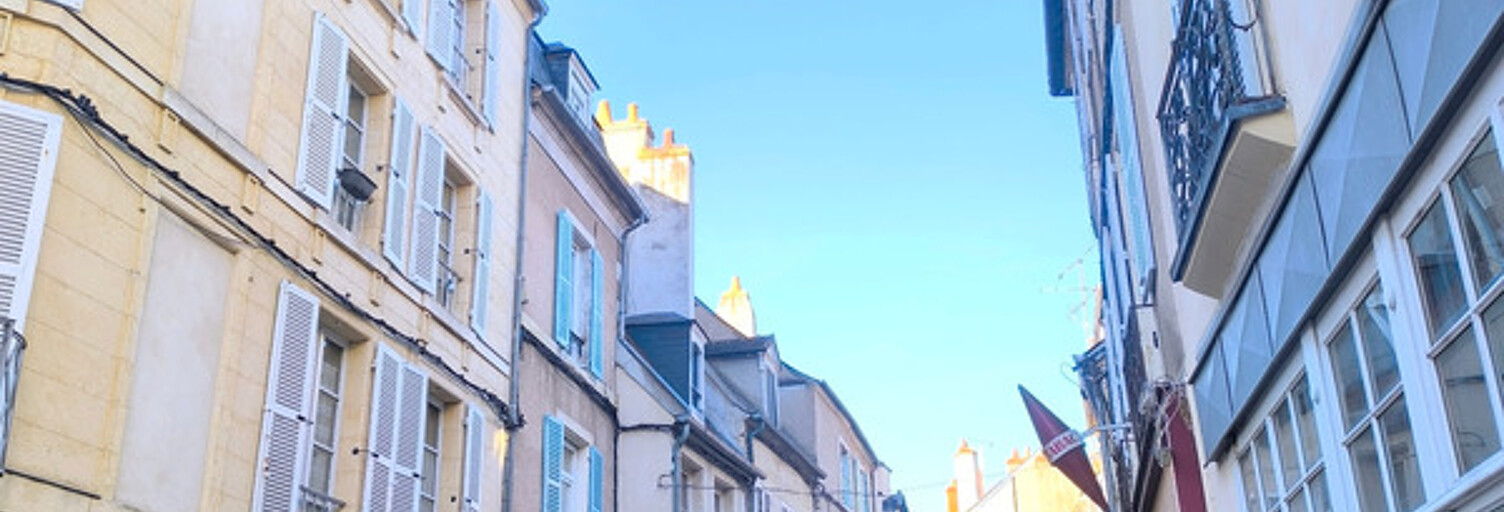 Immeuble  225 m² à vendre à Nevers (58000)