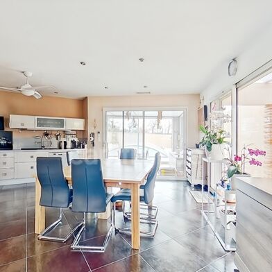 Maison 5 pièces 390000 €