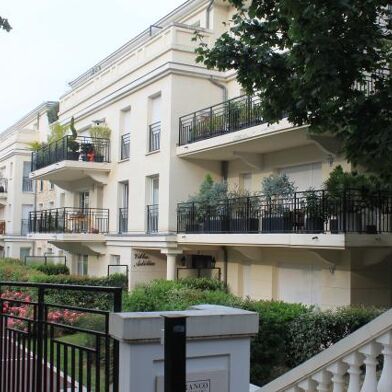 Appartement 1 pièces 865 €