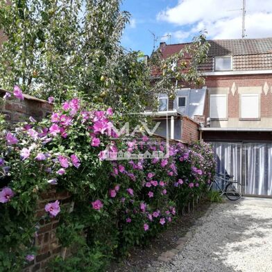 Immeuble  334800 €