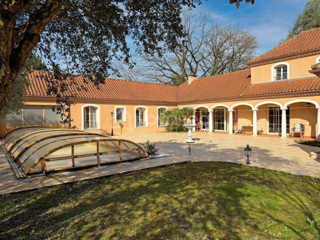Villa 7 pièces — photo du bien