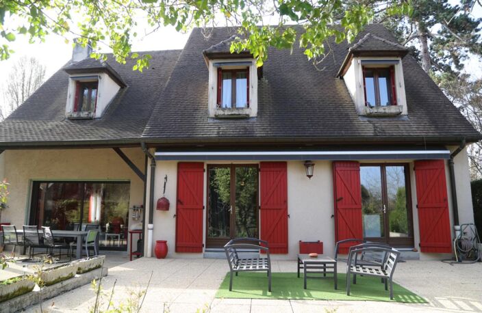 Maison traditionnelle de 200 m² dans un cadre privilégié à Autun — photo 2