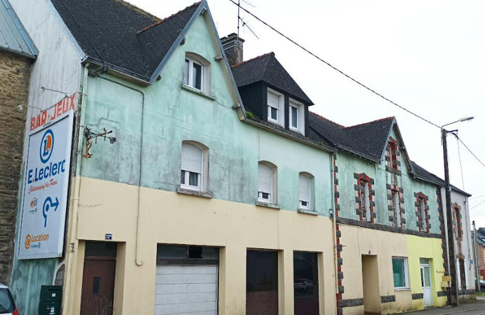 29520 Châteauneuf du Faou Bâtiment 3 lots 1 appart 3 chambres 76 m² et 2 locaux 183 m² — photo 2