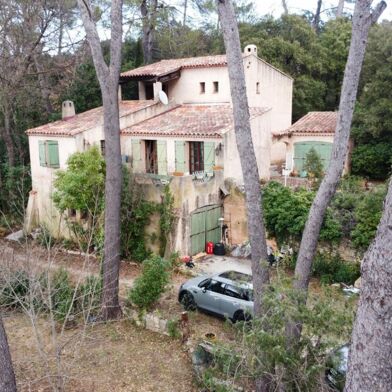 Maison 6 pièces 349000 €