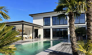 Maison 7 Pièces 270 m² à vendre à Saint-Bernard (01600)