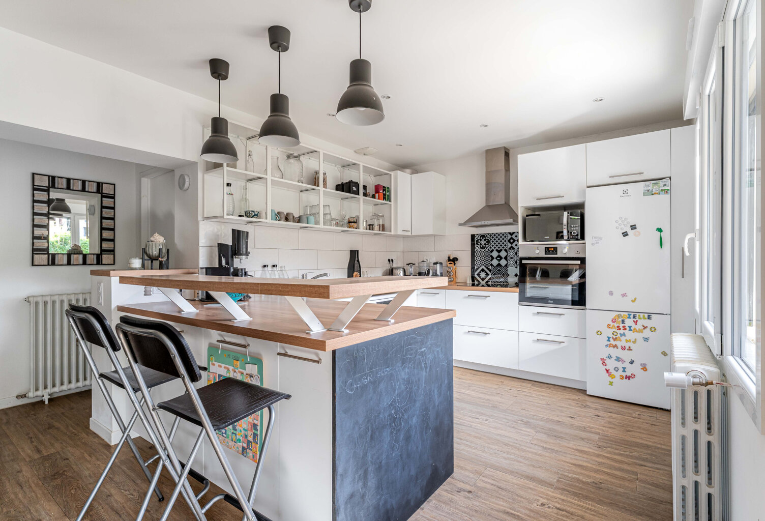 Maison de Village - 165m2, 6 pièces - St Romain au Mt D'Or — photo 1
