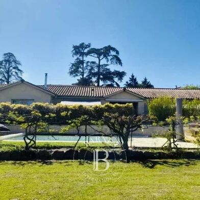 Maison 6 pièces 750000 €