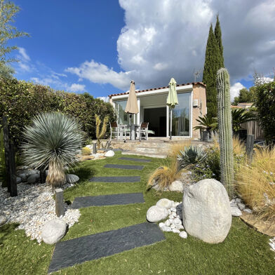 Appartement 1 pièces 907 €