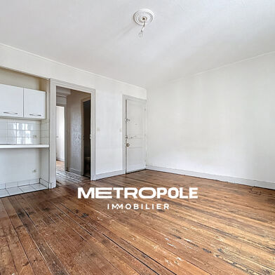 Appartement 2 pièces 474 €