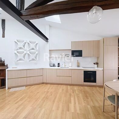 Appartement 4 pièces 4650 €