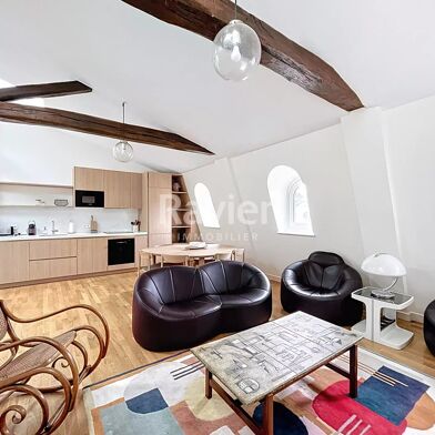 Appartement 4 pièces 4650 €