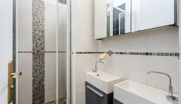 Appartement 5 pièces  à vendre Aubagne 13400