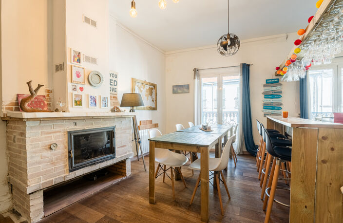 Appartement T4 de 80m2  avec caractère  Coeur Aubagne — photo 4