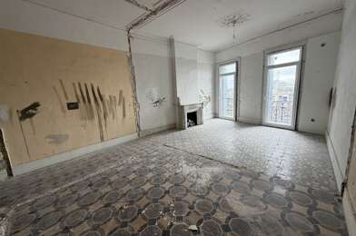 Appartement 3 pièces 275000 €