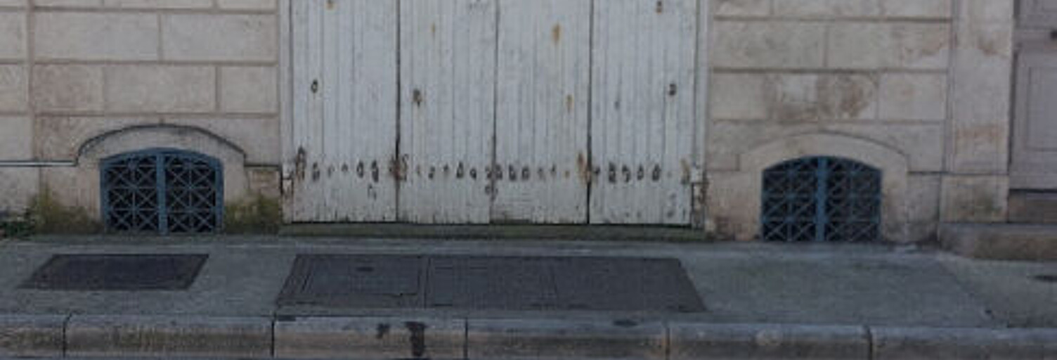 Garage   m² à vendre à La Rochelle (17000)