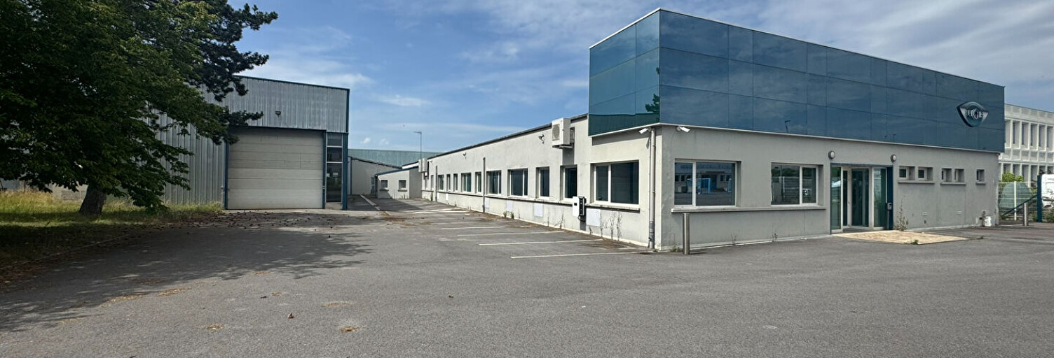 Commerce  2245 m² à vendre à Reims (51100)