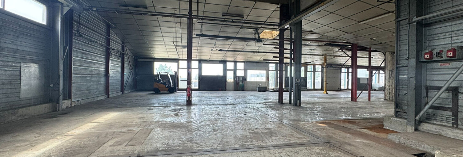 Commerce  2245 m² à vendre à Reims (51100)
