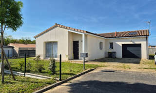 Maison 4 Pièces 96 m² à louer à Roches-Prémarie-Andillé (86340)