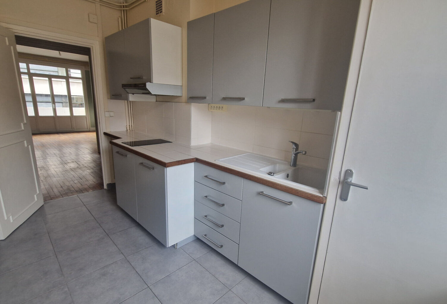 F2 BIS CHAUFFAGE COMPRIS - ROUEN CATHEDRALE RUE GRAND PONT — photo 1