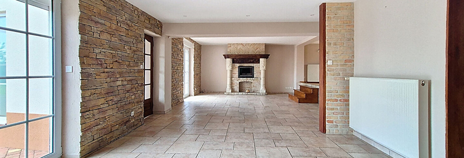 Maison 6 Pièces 265 m² à vendre à Quaëdypre (59380)