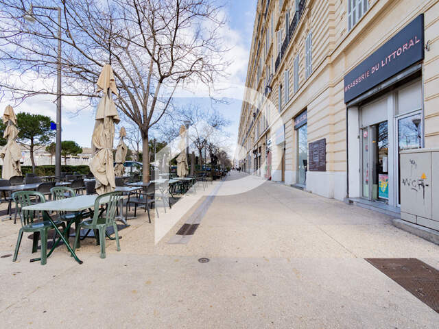 À VENDRE - FONDS DE COMMERCE RESTAURANT / BRASSERIE - JOLIETTE. — photo du bien