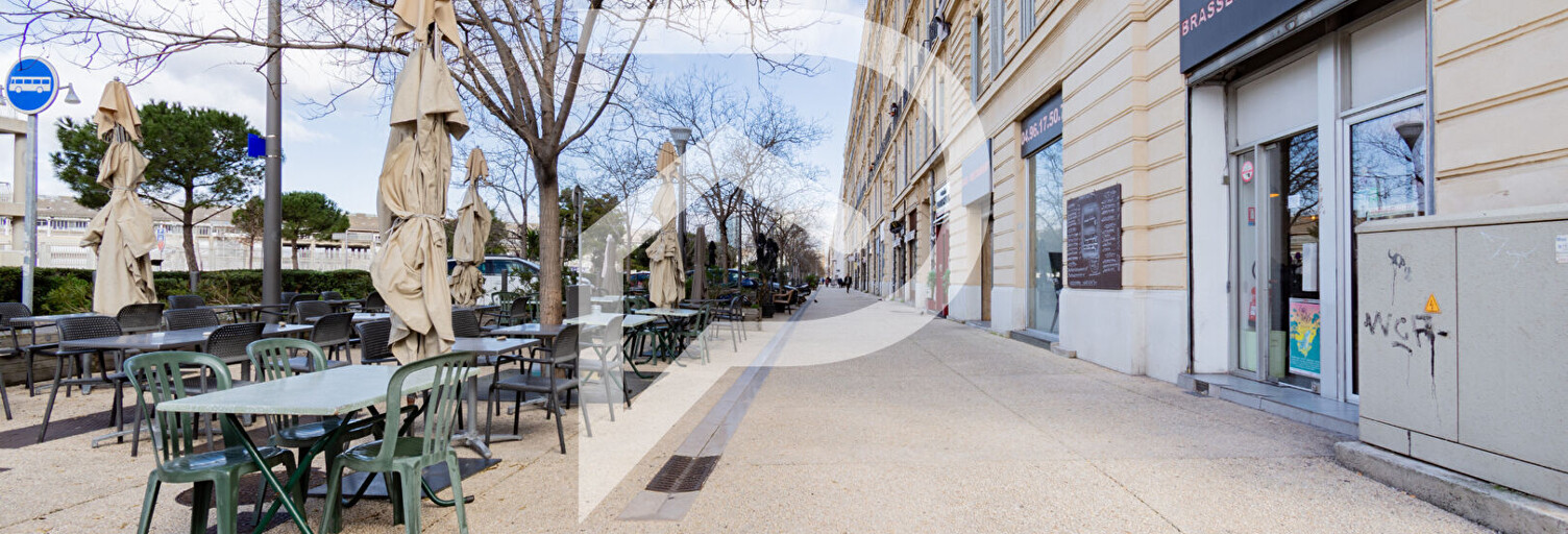 Commerce  134 m² à vendre à Marseille 2 (13002)