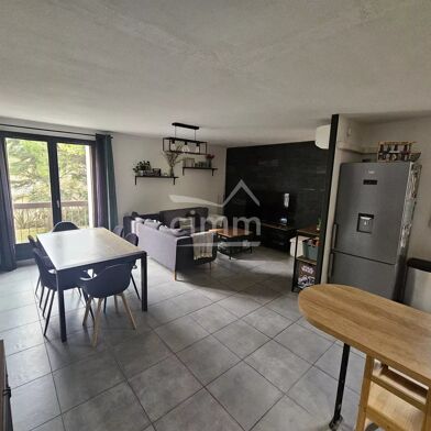 Appartement 4 pièces 185000 €